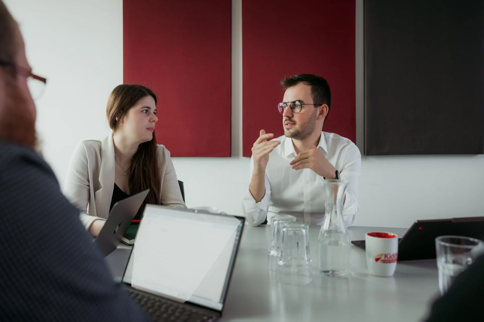 IT-Onboarding für neue Mitarbeiter — Die komplette Checkliste